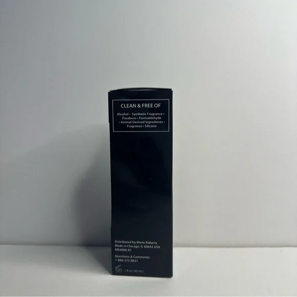 Merle Roberts - Retinol & Niacinamide Facial Serum - 1 oz - New In Box - Picture 3 of 11